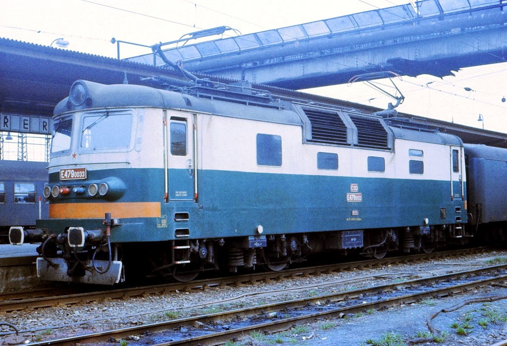 [1024x700] 130033d.jpg