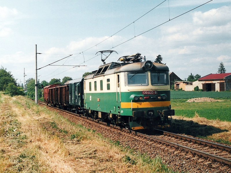 [800x600] 130035a.jpg