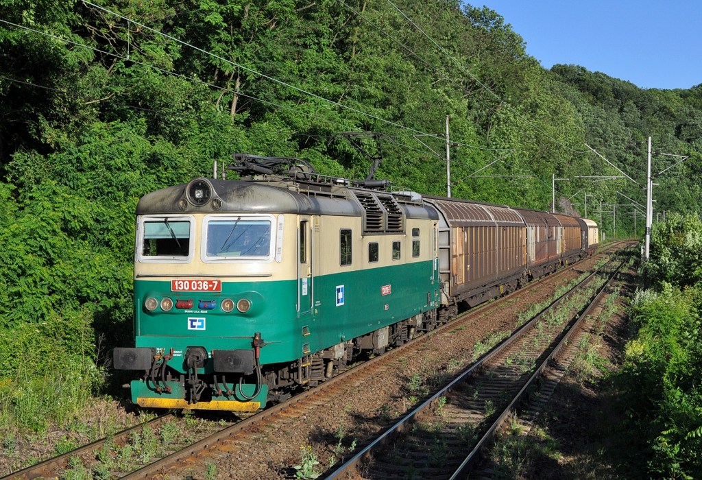 [1024x700] 130036d.jpg