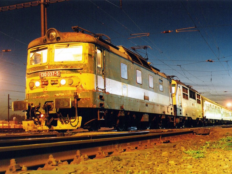 [800x600] 130037c.jpg