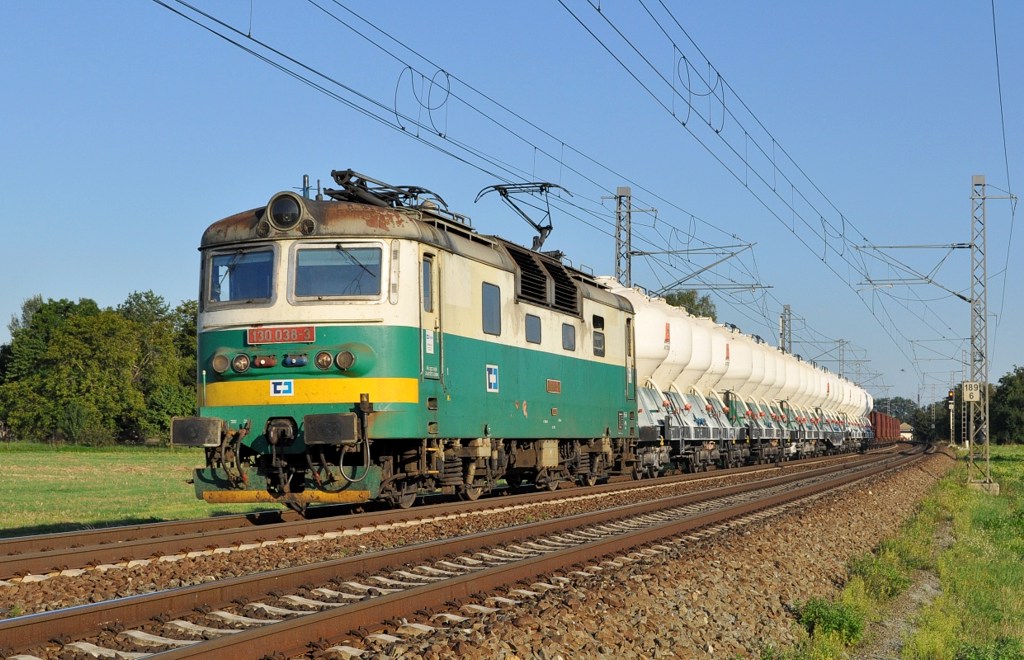 [1024x660] 130038a.jpg