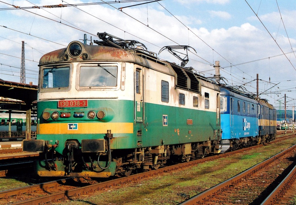 [1024x710] 130038e.jpg