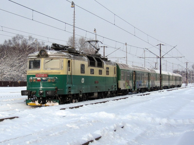 [800x600] 130040a.jpg