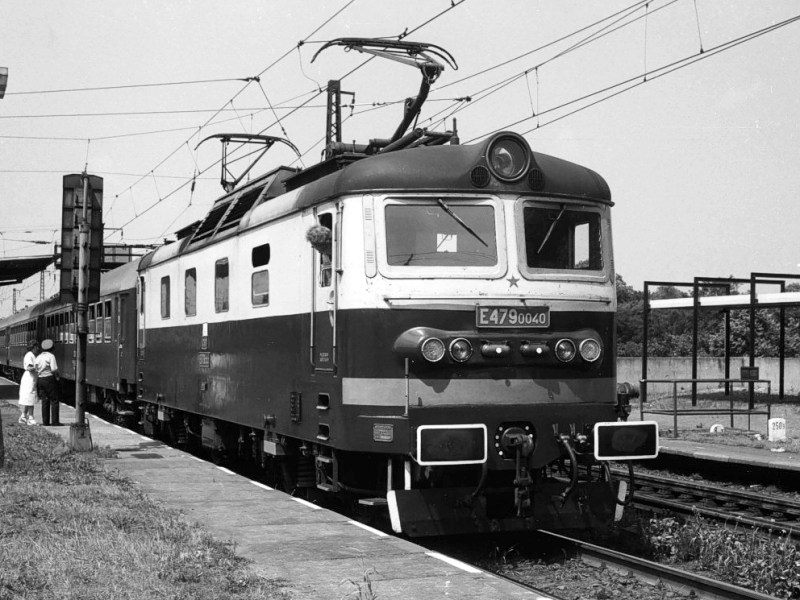 [800x600] 130040d.jpg