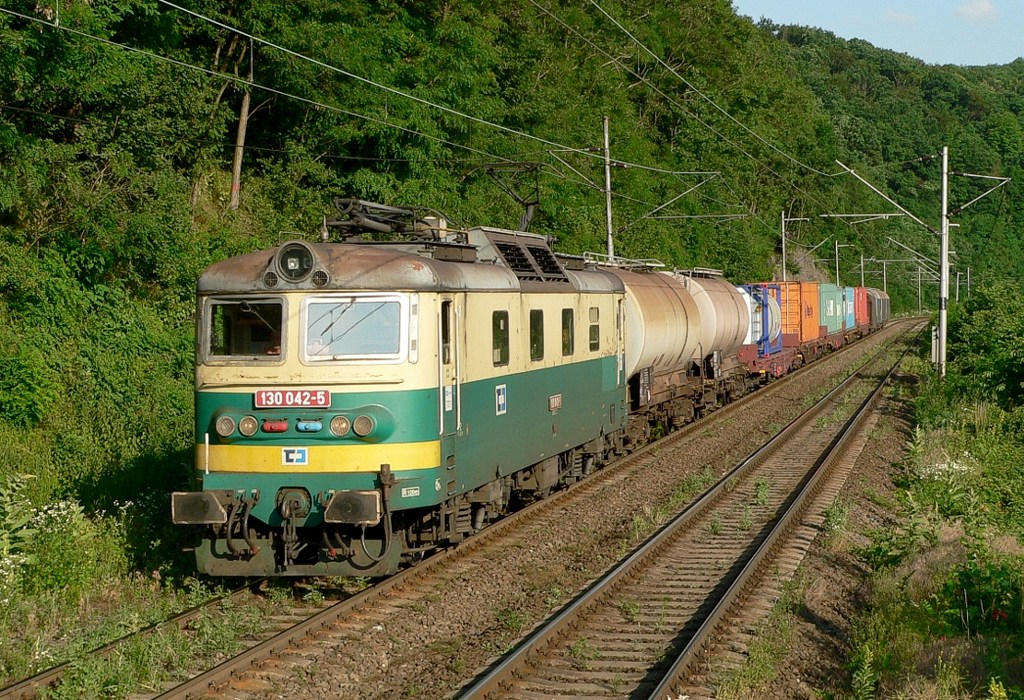 [1024x700] 130042e.jpg