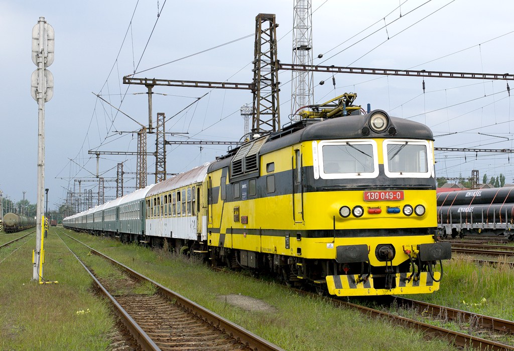 [1024x700] 130049j.jpg