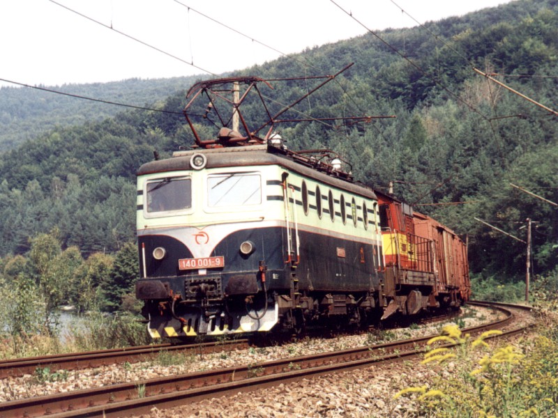 [800x600] 140001a.jpg