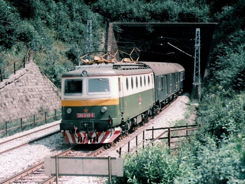 [800x600] 140049a.jpg