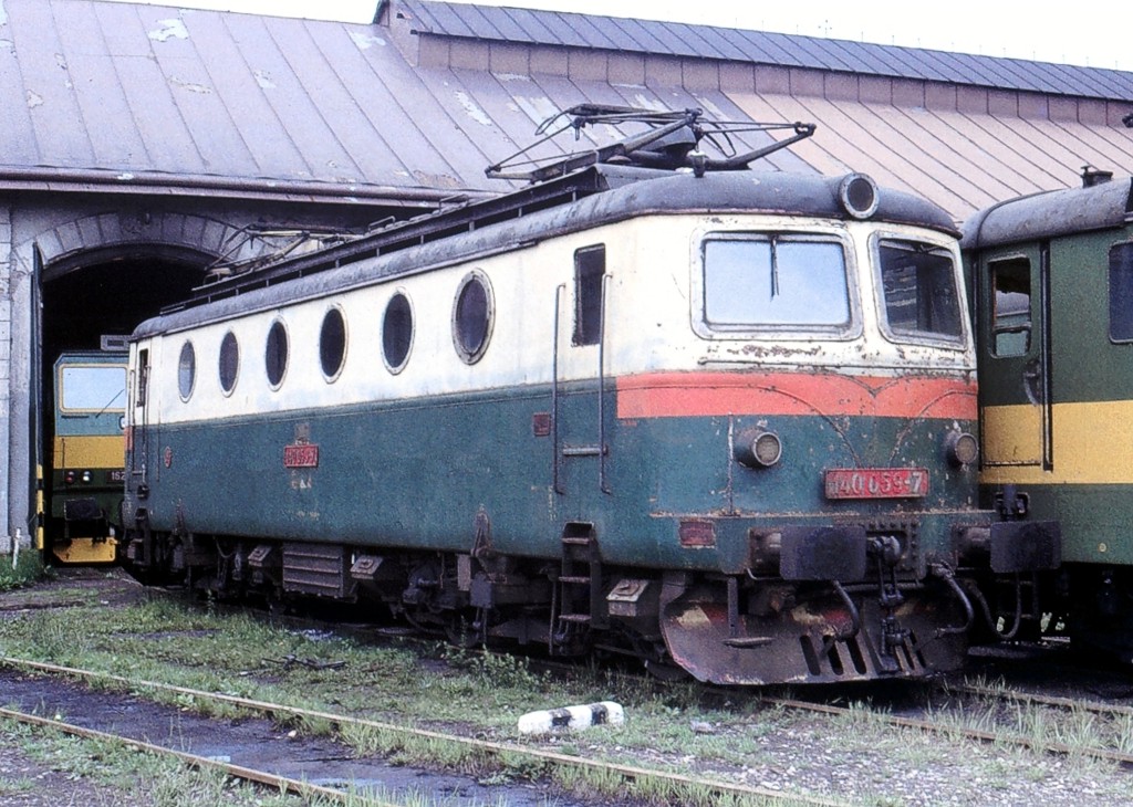 [1024x730] 140059f.jpg