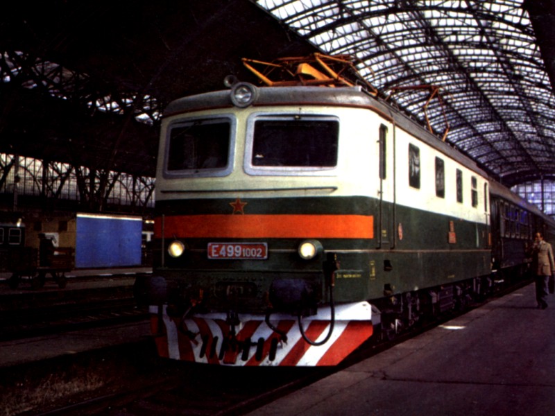 [800x600] 141002a.jpg