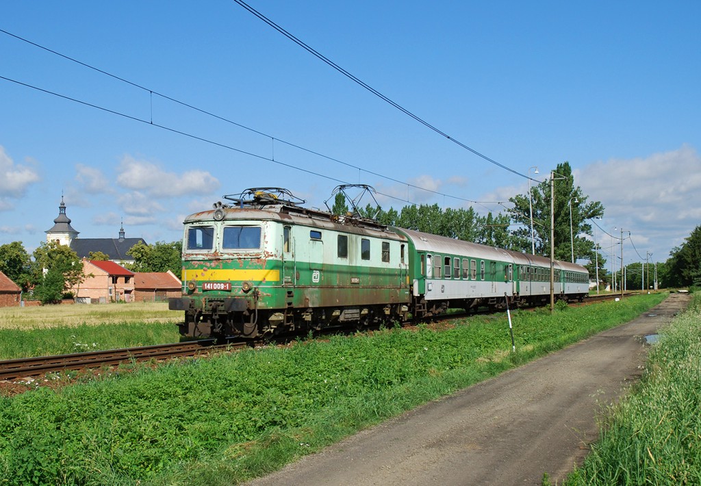 [1024x710] 141009h.jpg