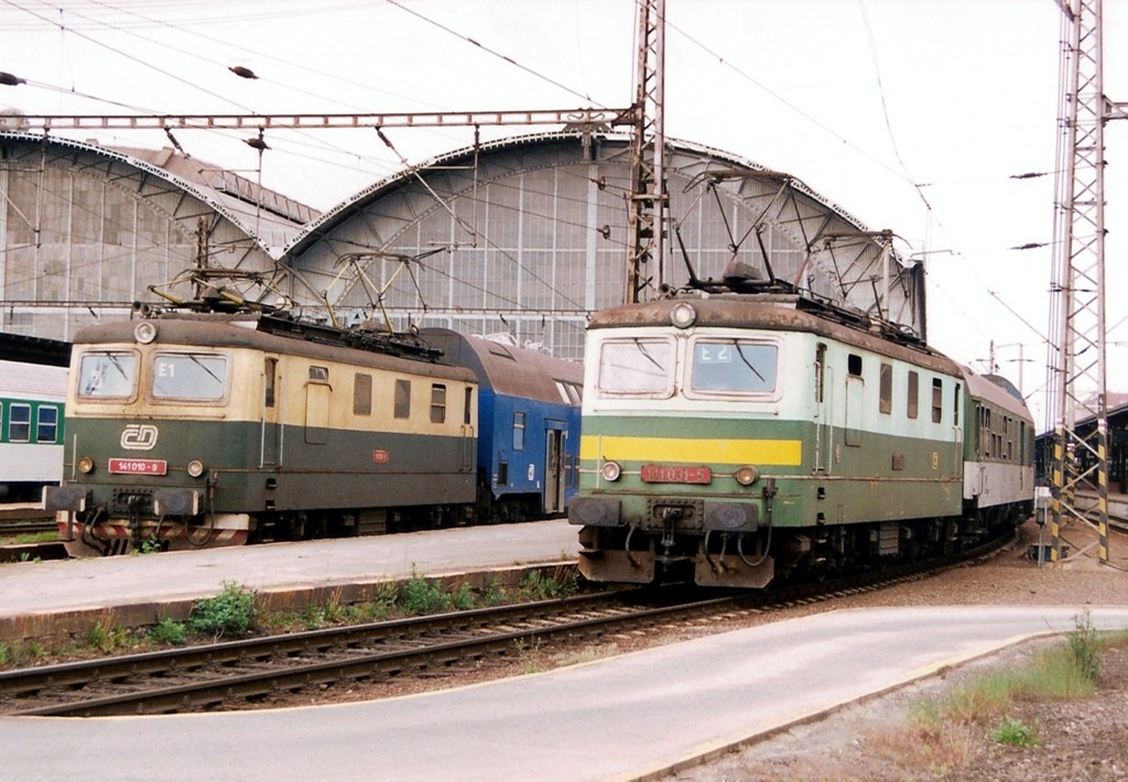 [1024x710] 141010c.jpg