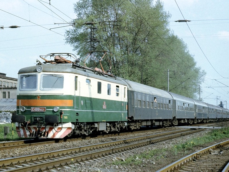 [800x600] 141021a.jpg