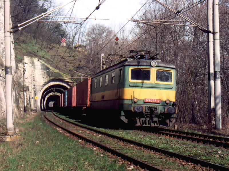 [800x600] 141037a.jpg