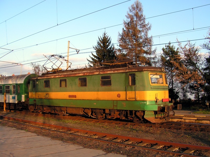 [800x600] 141037c.jpg