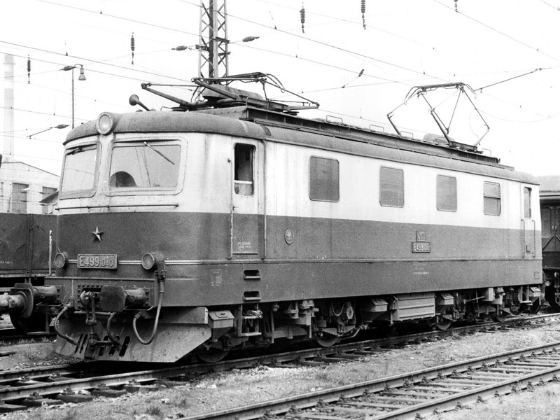 [800x600] 141040b.jpg