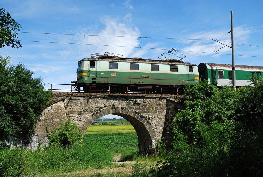 [1024x690] 141055e.jpg