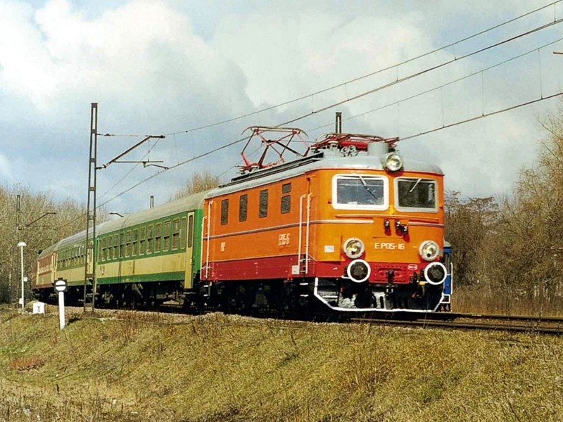 [800x600] EP05-16b.jpg