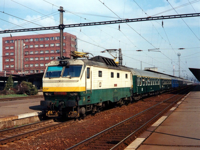 [800x600] 150002a.jpg