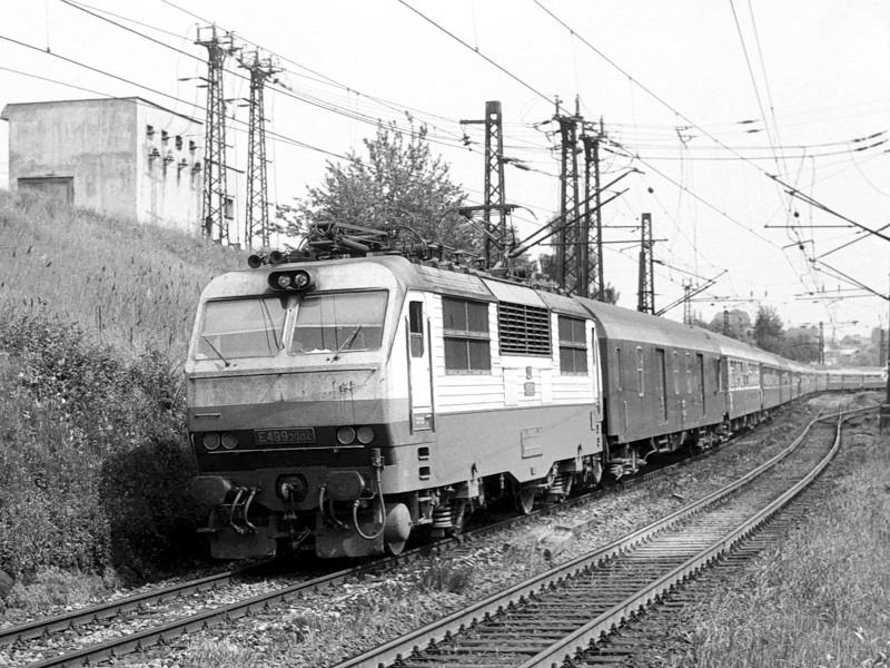 [800x600] 150004b.jpg