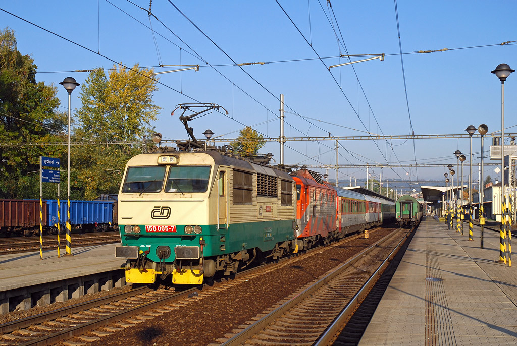 [1024x686] 150005e.jpg