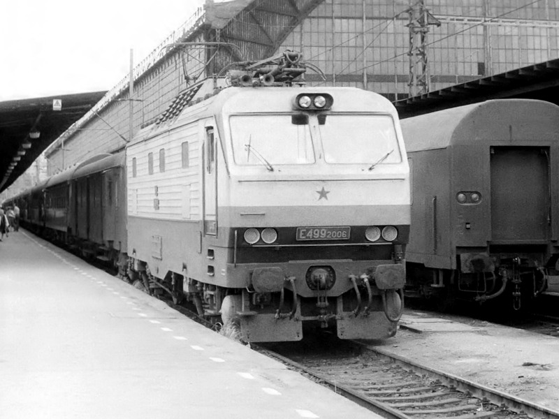 [800x600] 150006a.jpg