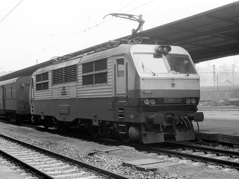 [800x600] 150006b.jpg