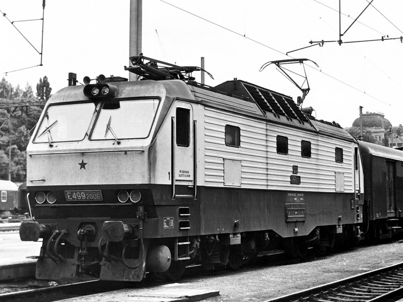 [800x600] 150006e.jpg