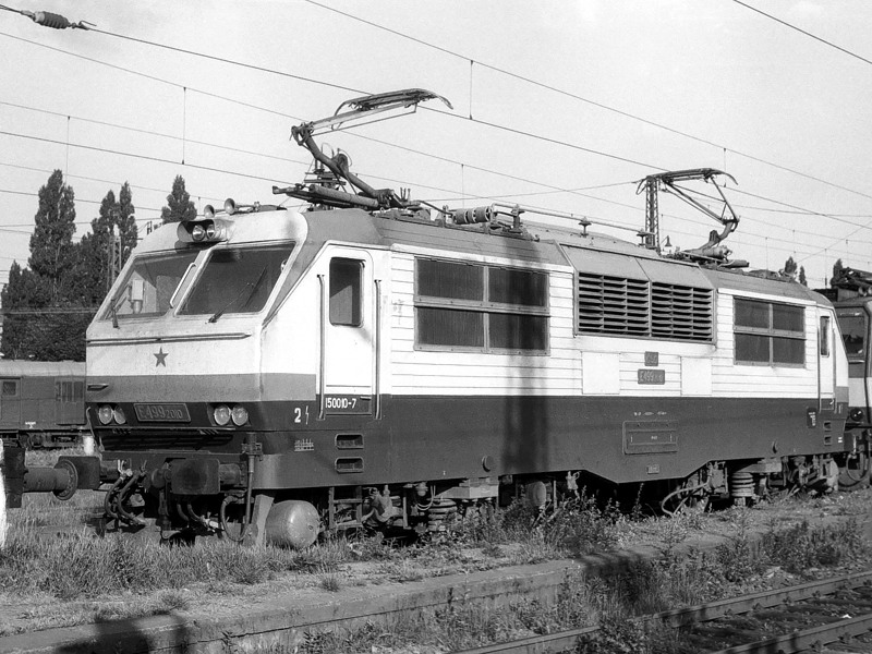 [800x600] 150010d.jpg