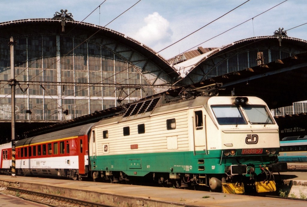 [1024x690] 150010l.jpg