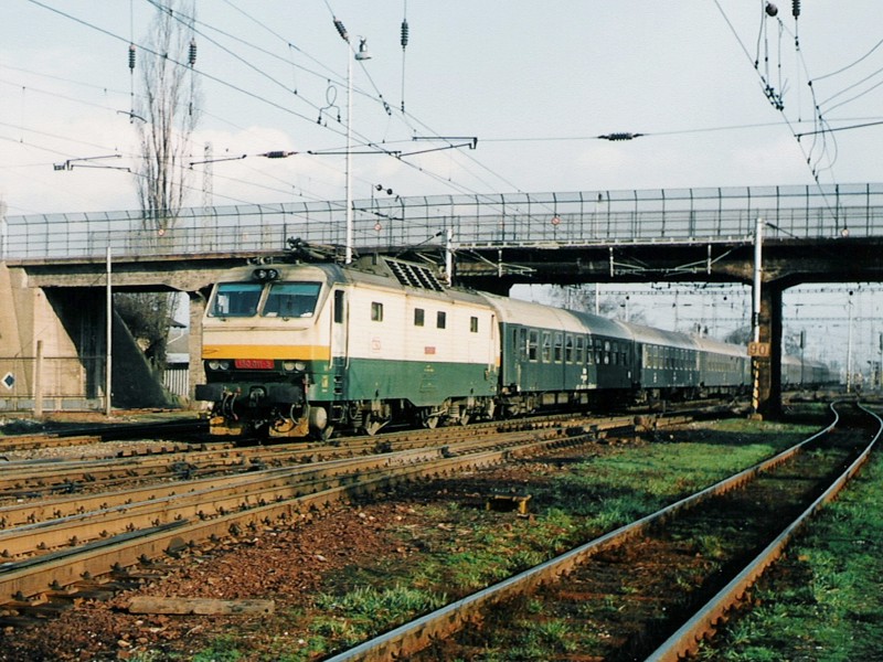 [800x600] 150011c.jpg