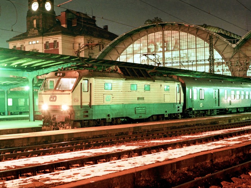 [800x600] 150012d.jpg