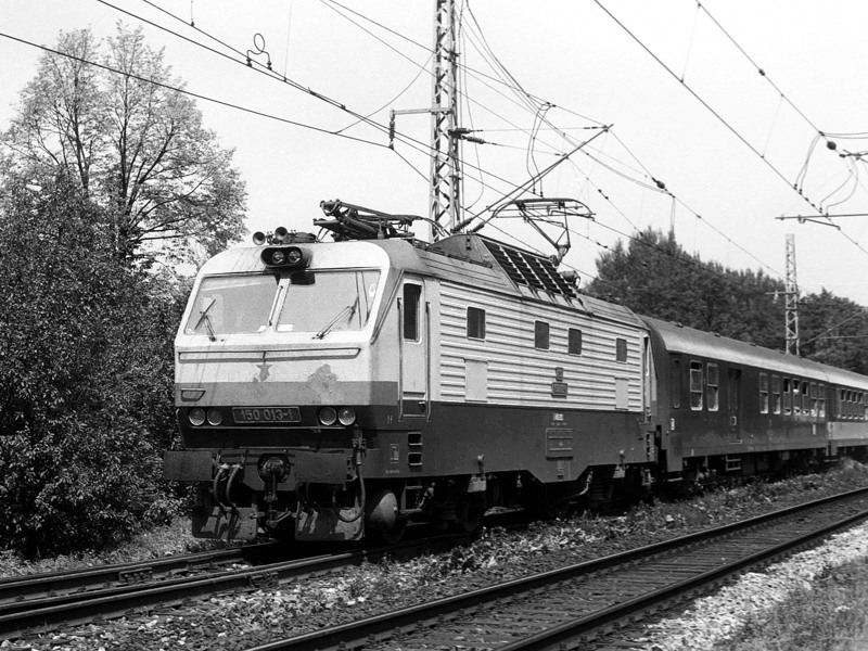 [800x600] 150013b.jpg