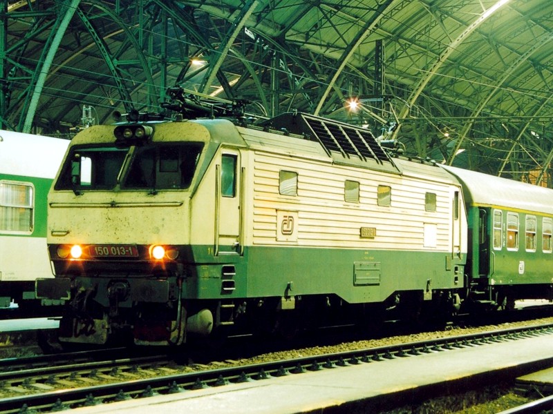 [800x600] 150013f.jpg