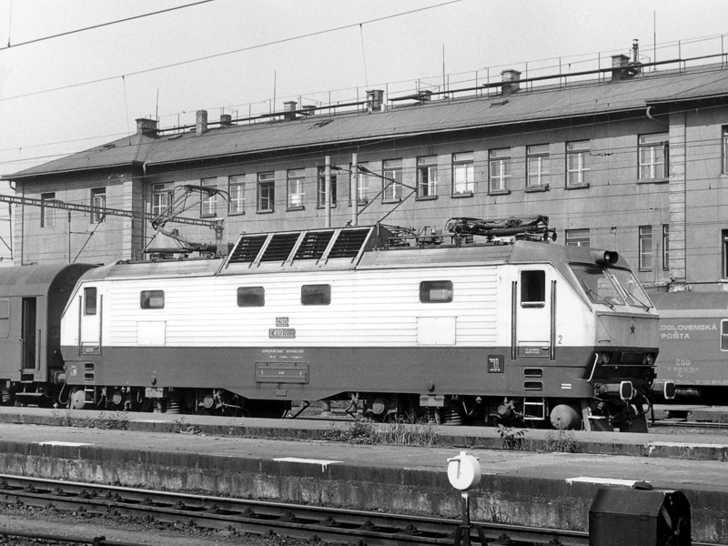 [800x600] 150022f.jpg