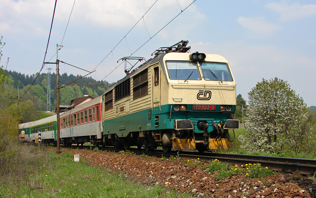 [1024x643] 150022j.jpg