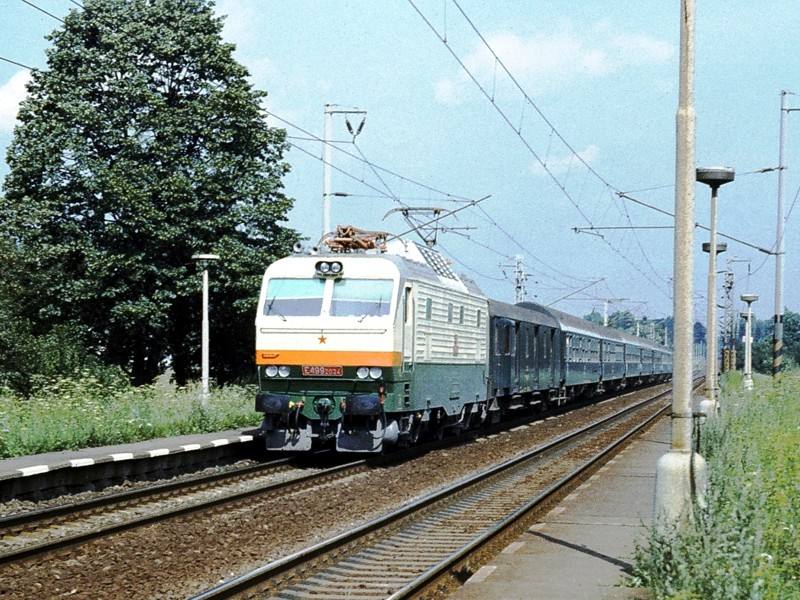 [800x600] 150024j.jpg