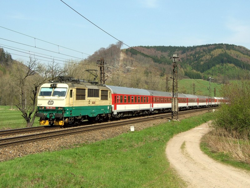 [800x600] 150215b.jpg