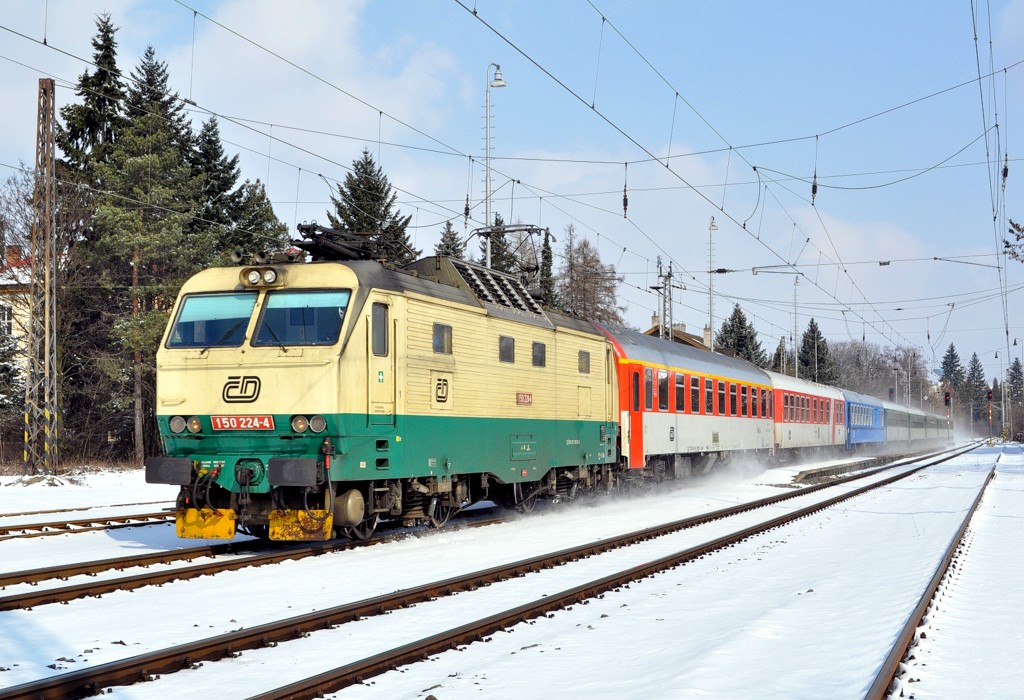 [1024x700] 150224h.jpg