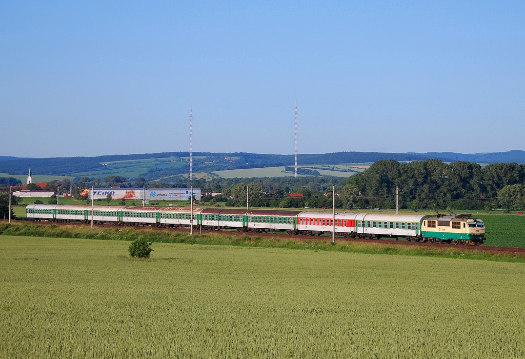 [1024x700] 150225g.jpg