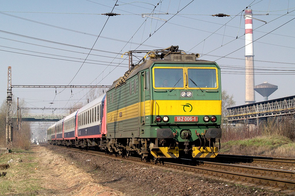 [1024x680] 162006c.jpg