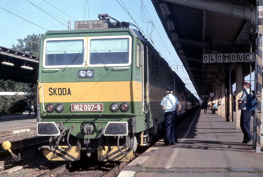 [1024x690] 162007e.jpg