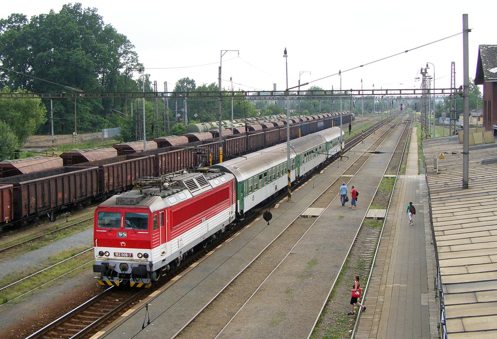 [1024x700] 162008e.jpg