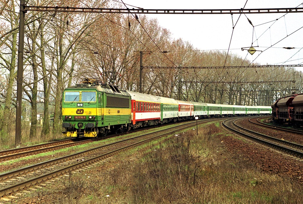 [1024x690] 162036b.jpg