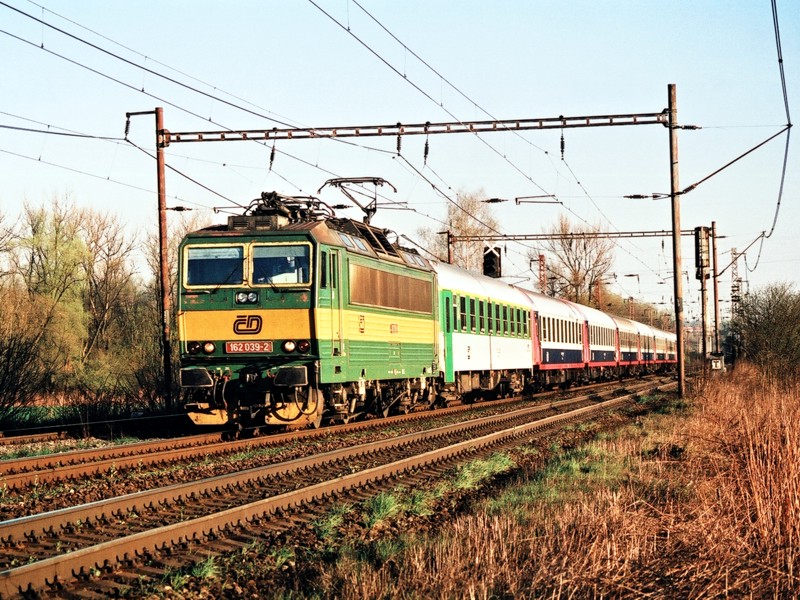 [800x600] 162039b.jpg