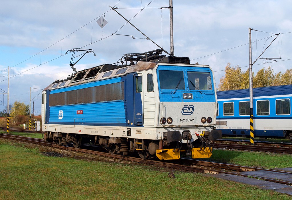 [1024x700] 162039e.jpg