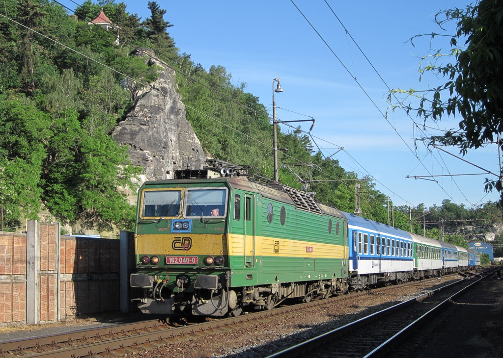 [1024x730] 162040e.jpg