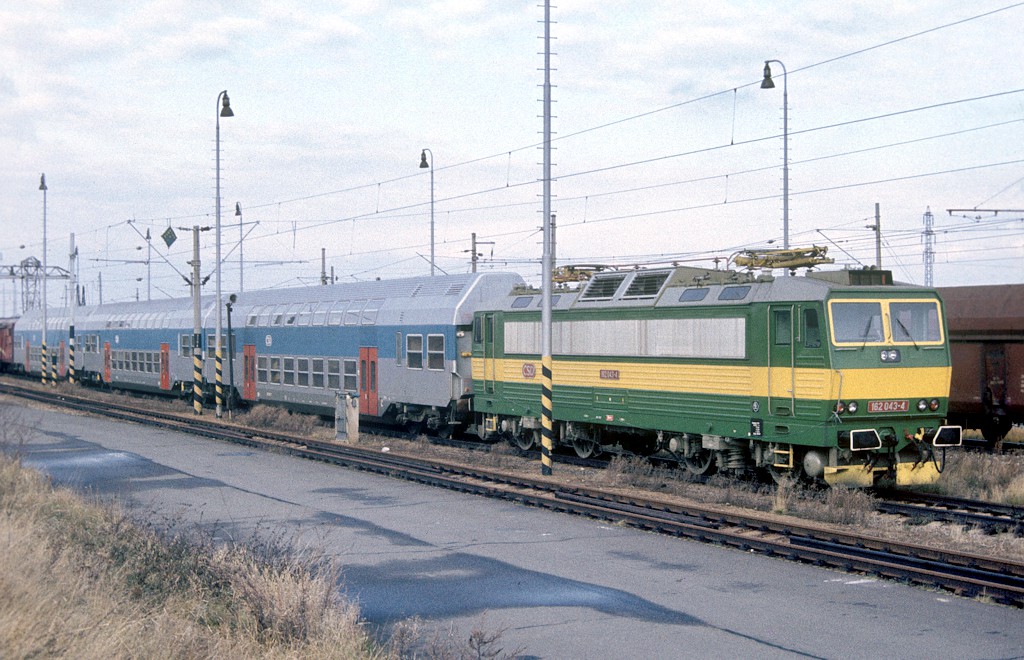 [1024x660] 162043b.jpg