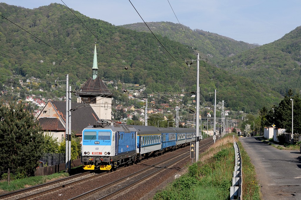 [1024x680] 162046e.jpg