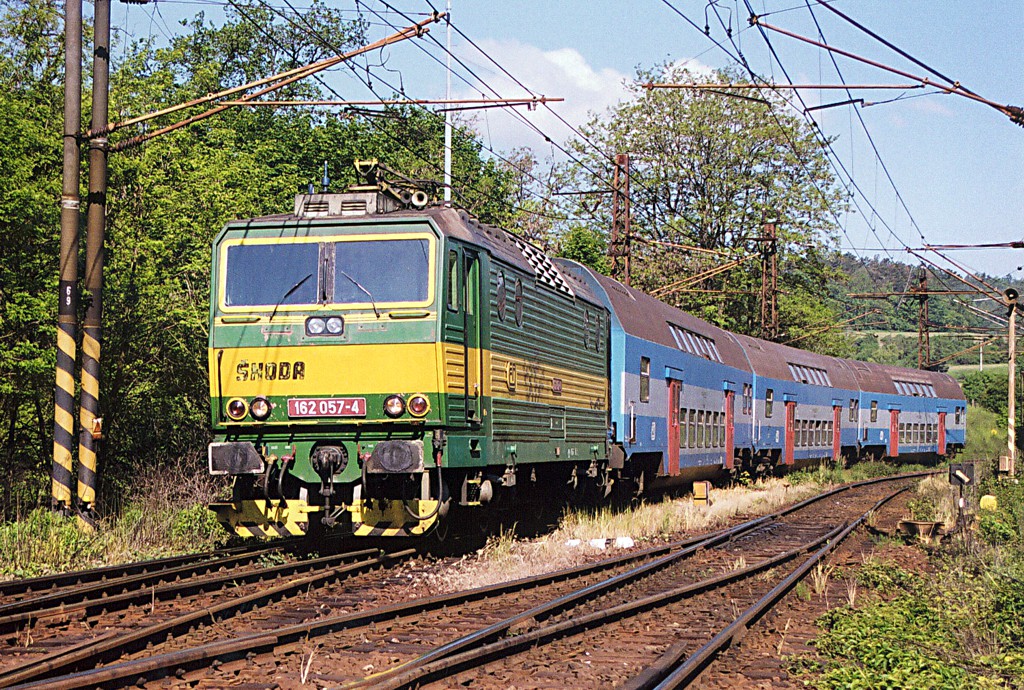 [1024x690] 162057c.jpg